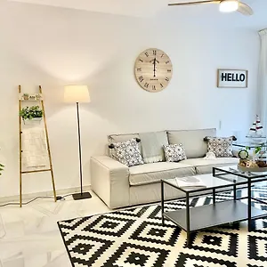 Rs 16 Center Of By Eaw Homes , Marbella España