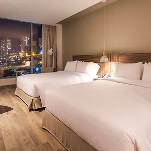 Novotel El Tesoro 5*, Medellín Colombia